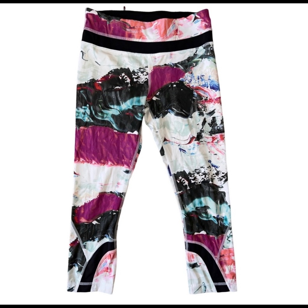 COPY Lululemon Run Inspire crops size 4